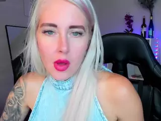 NastasyaCute's Live Sex Cam Show