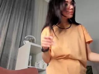 TaiteFarlow's Live Sex Cam Show