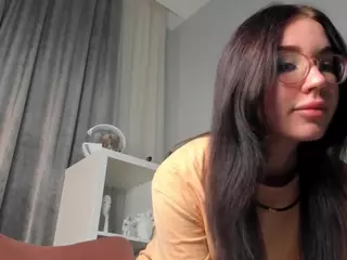 TaiteFarlow's Live Sex Cam Show