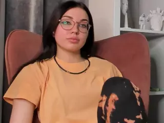 TaiteFarlow's Live Sex Cam Show