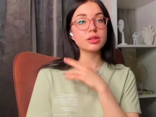 TaiteFarlow's Live Sex Cam Show