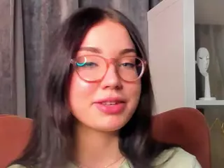 TaiteFarlow's Live Sex Cam Show