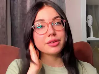 TaiteFarlow's Live Sex Cam Show