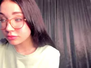 TaiteFarlow's Live Sex Cam Show