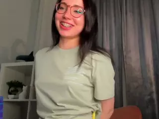 TaiteFarlow's Live Sex Cam Show