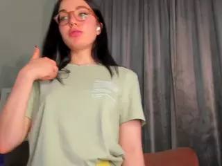 TaiteFarlow's Live Sex Cam Show