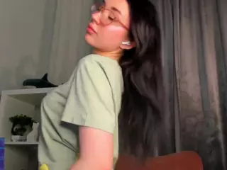 TaiteFarlow's Live Sex Cam Show