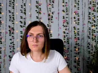 vivienne-dark's Live Sex Cam Show