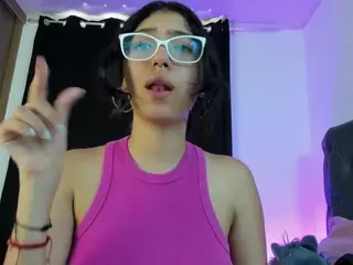 XBonnieblueX's Live Sex Cam Show