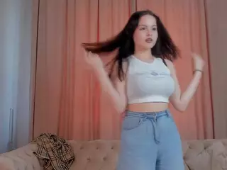 AinsleyEast's Live Sex Cam Show