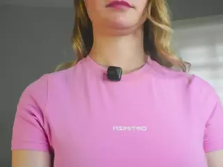 AlodieGrindell's Live Sex Cam Show