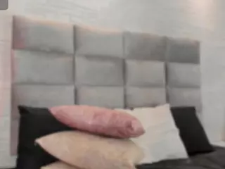 LeaBrooks's Live Sex Cam Show