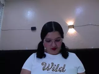 LillyRousee's Live Sex Cam Show