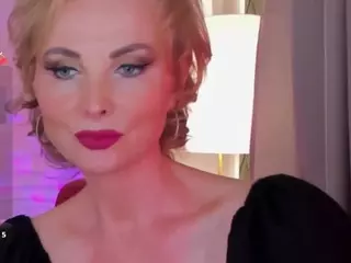 SandraKind's Live Sex Cam Show