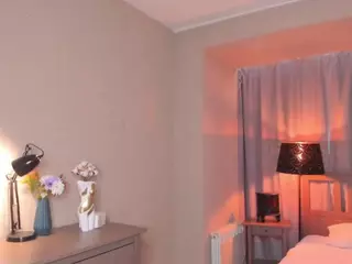 Synne-g1ows's Live Sex Cam Show