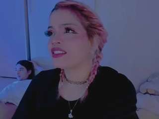 Live cam show with AmmyCollinss