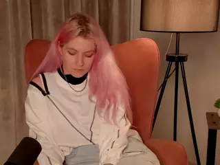 AraAnstead's Live Sex Cam Show