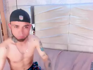 Aymarandy's Live Sex Cam Show
