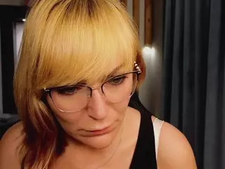 BantikVirt's Live Sex Cam Show