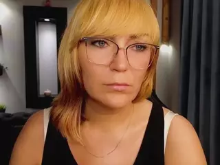 BantikVirt's Live Sex Cam Show