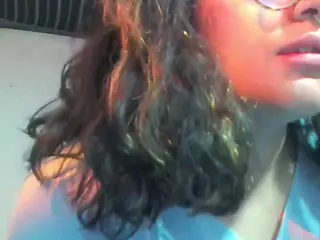 CamilaaaM's Live Sex Cam Show
