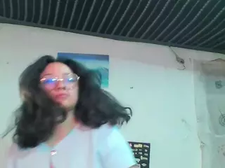 CamilaaaM's Live Sex Cam Show