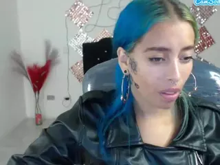 Cristalraven's Live Sex Cam Show