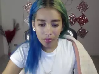Cristalraven's Live Sex Cam Show