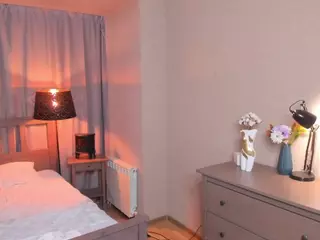 EdlinDollins's Live Sex Cam Show