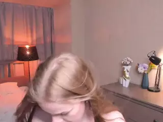 EdlinDollins's Live Sex Cam Show