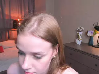 EdlinDollins's Live Sex Cam Show