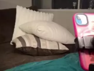 gigimartinskii's Live Sex Cam Show