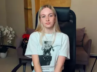 JoanHanchett's Live Sex Cam Show