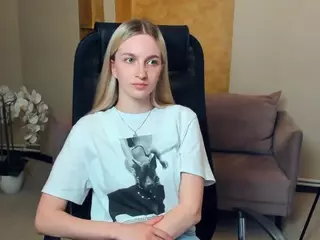 JoanHanchett's Live Sex Cam Show