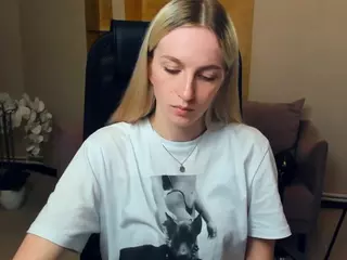 JoanHanchett's Live Sex Cam Show