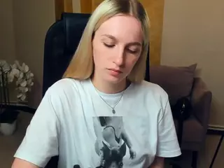JoanHanchett's Live Sex Cam Show