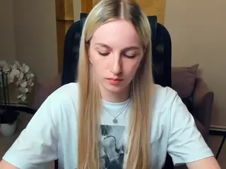 JoanHanchett's Live Sex Cam Show
