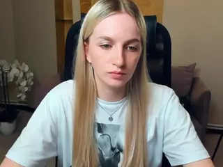 JoanHanchett's Live Sex Cam Show