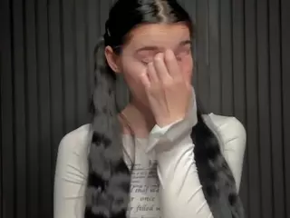 Emma's Live Sex Cam Show