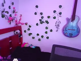 kittyuwuexe's Live Sex Cam Show