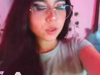 kittyuwuexe's Live Sex Cam Show