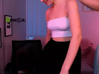 lilu-row's Live Sex Cam Show