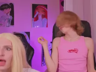 madi-snow's Live Sex Cam Show