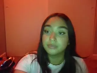 nikkigg003's Live Sex Cam Show