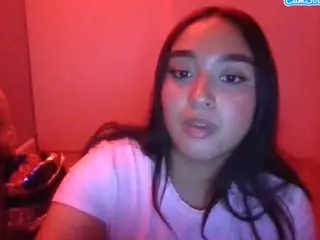 nikkigg003's Live Sex Cam Show