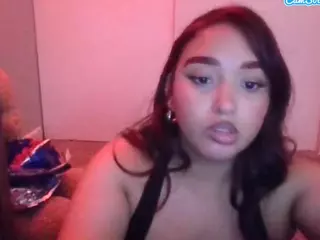 nikkigg003's Live Sex Cam Show