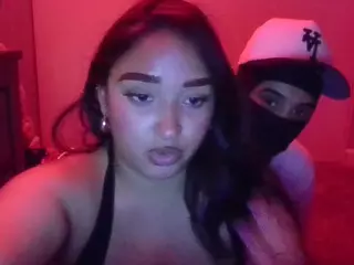 nikkigg003's Live Sex Cam Show