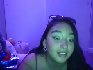 nikkigg003's Live Sex Cam Show