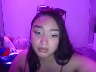nikkigg003's Live Sex Cam Show