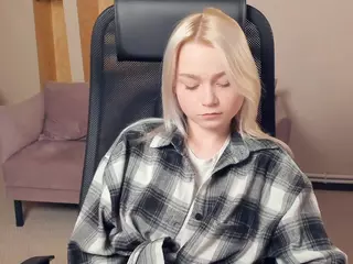AlodiaBucker's Live Sex Cam Show